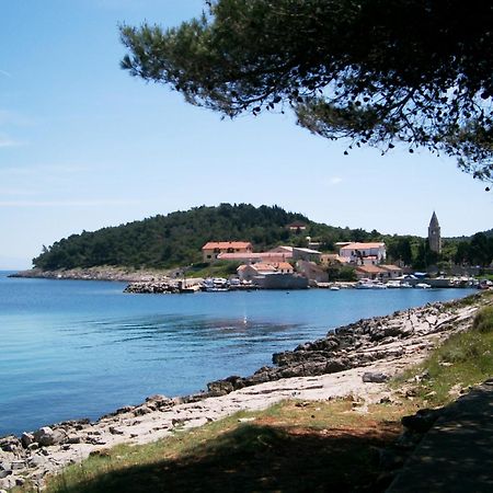 Apartments Katja Mali Lošinj Dış mekan fotoğraf