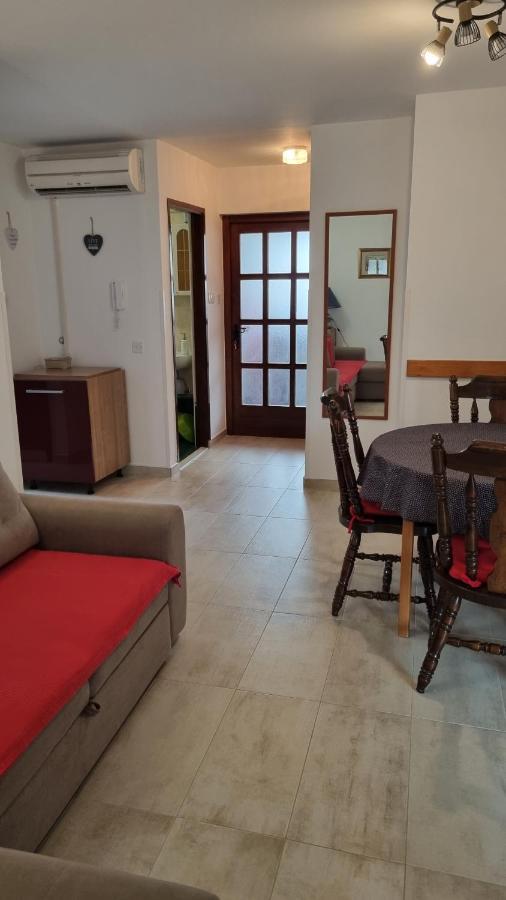 Apartments Katja Mali Lošinj Dış mekan fotoğraf