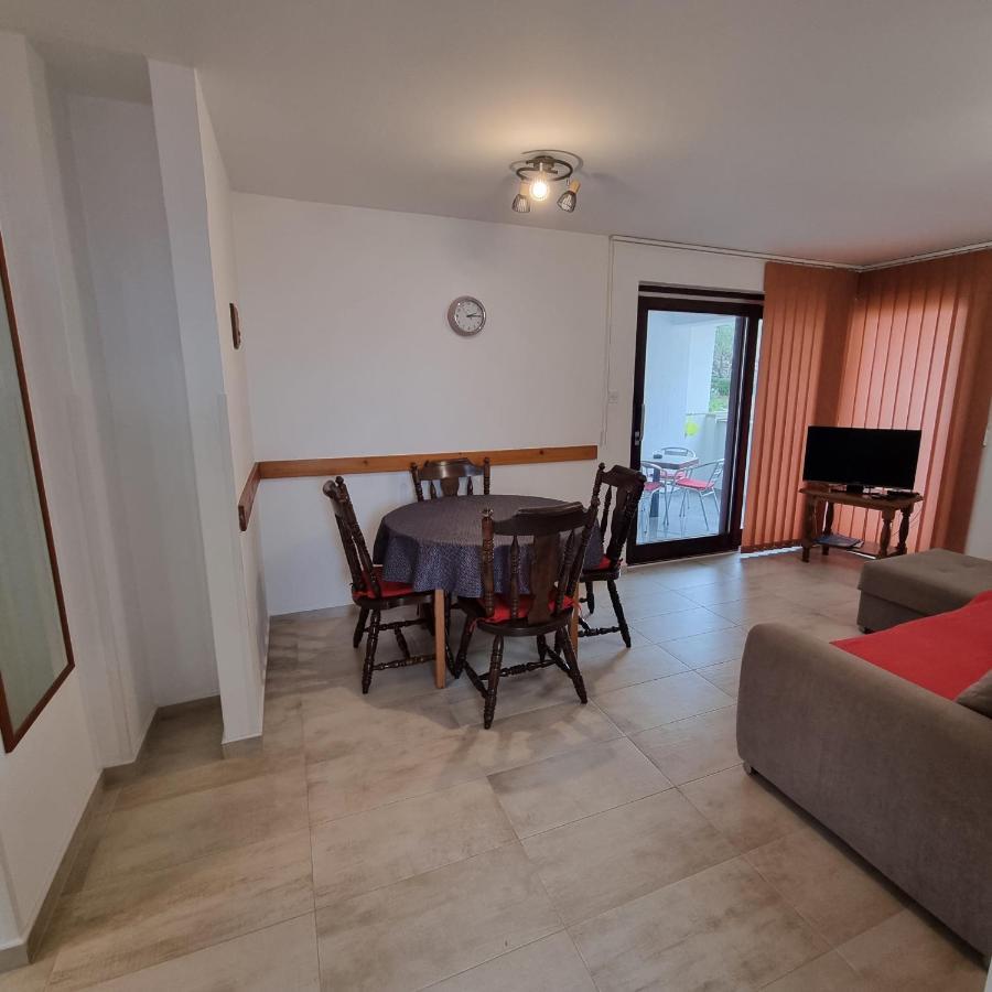 Apartments Katja Mali Lošinj Dış mekan fotoğraf