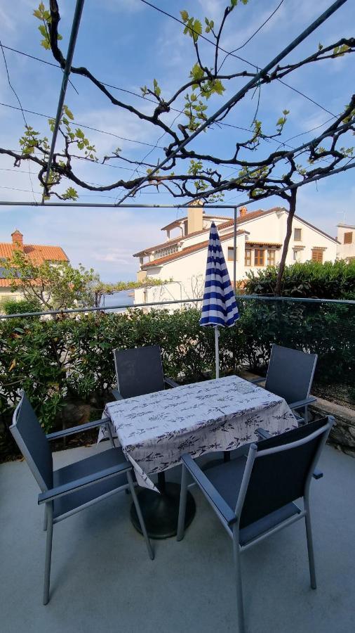 Apartments Katja Mali Lošinj Dış mekan fotoğraf