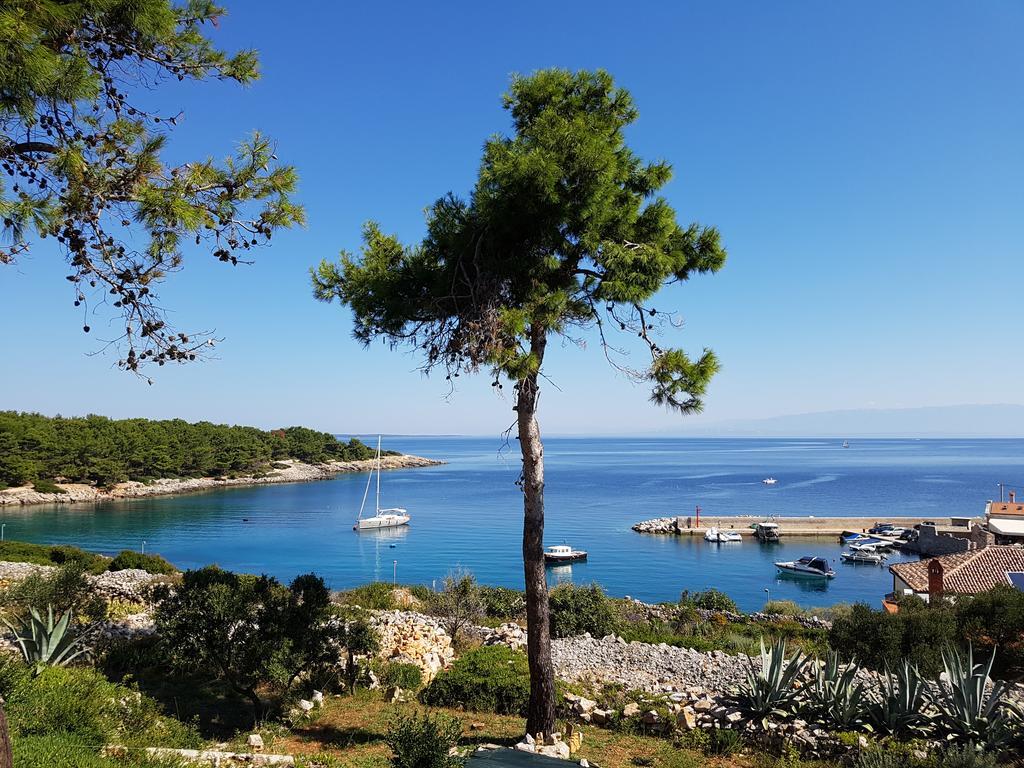 Apartments Katja Mali Lošinj Dış mekan fotoğraf