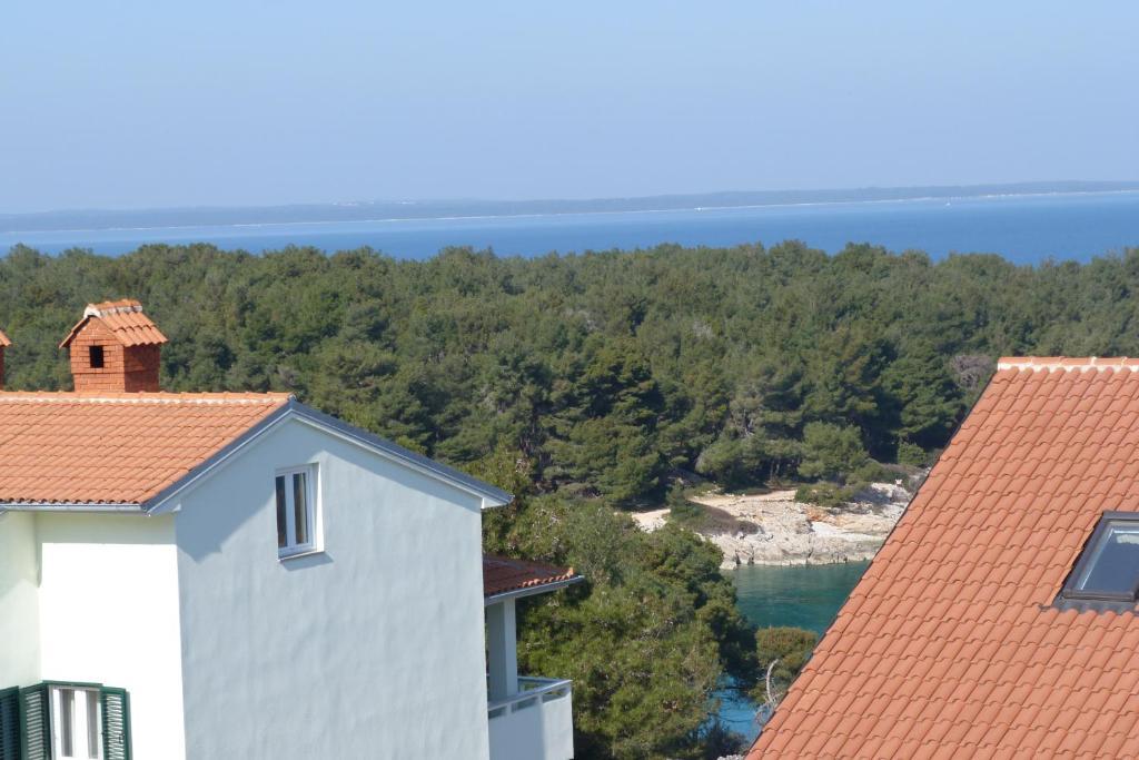 Apartments Katja Mali Lošinj Dış mekan fotoğraf